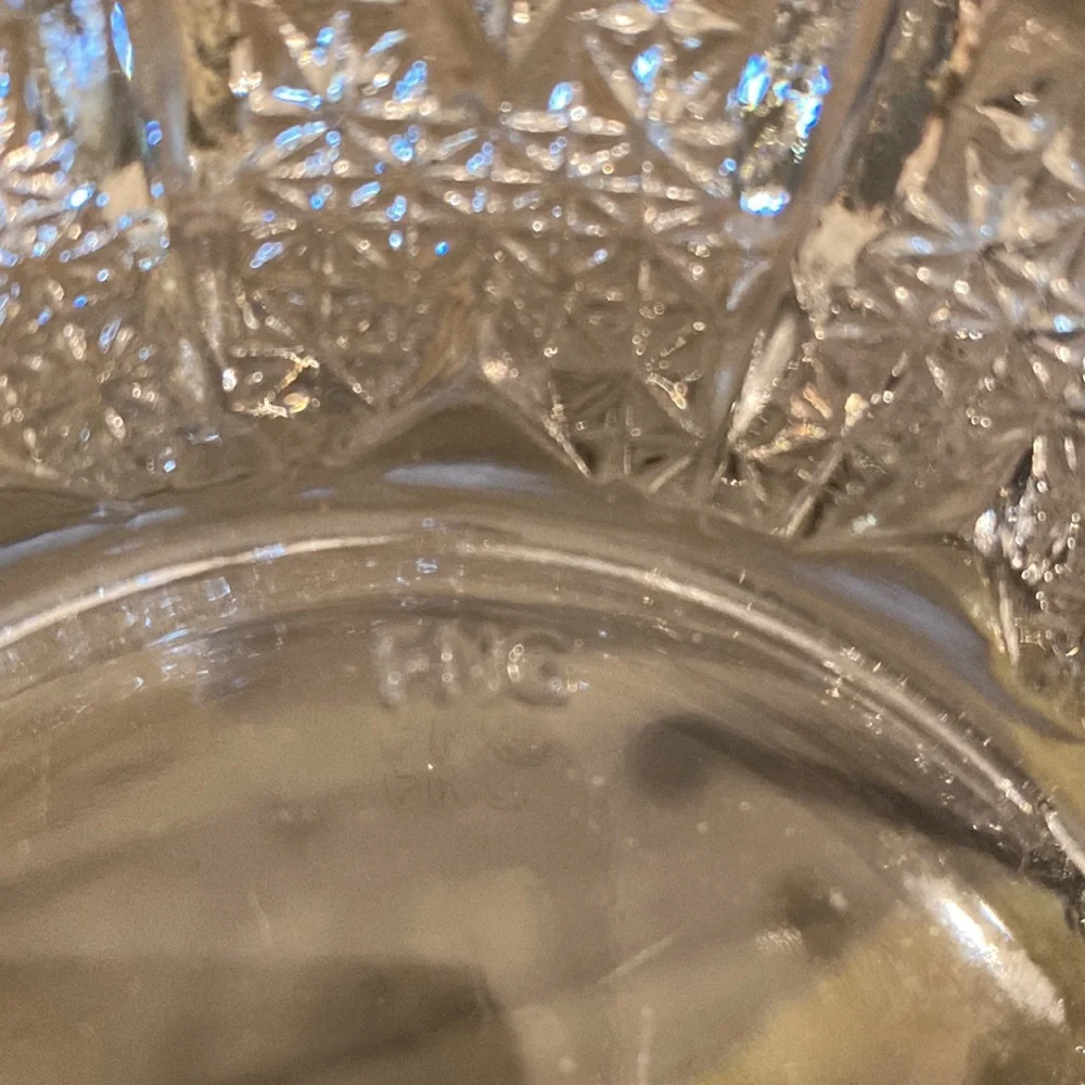 Vintage Round Crystal Ash Tray FBG Indonesia 4 1/2” - Picture 2 of 6